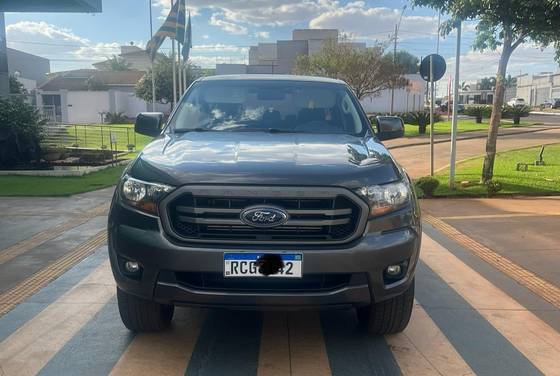 FORD RANGER 2.2 XLS 4X2 CD 16V DIESEL 4P AUTOMÁTICO